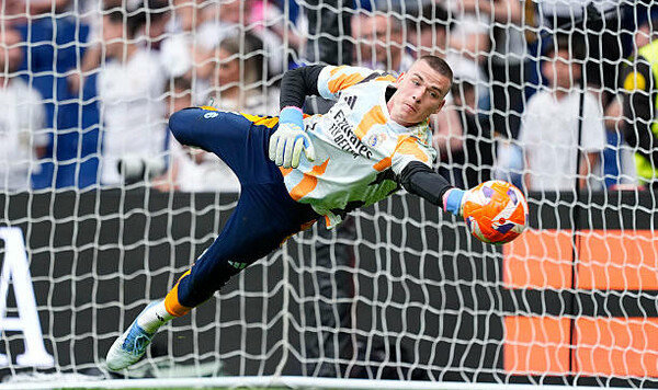 Реал, Лунин, Куртуа, Украины, Алонсо