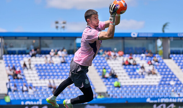 Ветераны взволновались. Барселона готова купить голкипера за солидную сумму Гарсия, Эспаньол, Романо, Барселоны, Жоан