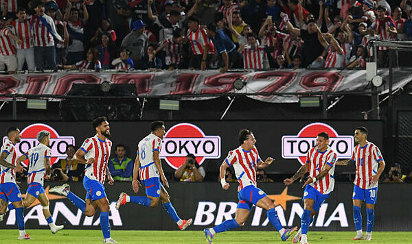 Парагвай наконец победил Уругвай и продолжил беспроигрышную серию Парагвая, Уругвай, Альфаро, Густаво, Чили