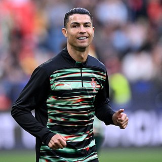 Роналду ответил на вопрос о своем будущем Наср, Роналду, Спортинг