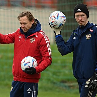 Карпин оценил игру Сафонова в матче с Нигерией Карпин, Сафонова, России, Нигерией