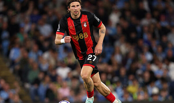 Трансфер Забарного в ПСЖ может сорваться из-за Динамо. Известна причина Забарный, Борнмут, Динамо, Керкез, Милош