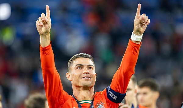 Звездный бразилец признался, что Роналду мог сыграть на Клубном ЧМ Роналду, Ботафого, Клубном, Теллес