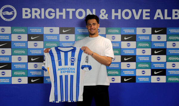 Костулас, Харалампос, Transfermarkt, Хюрцеллер