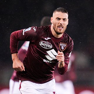 Вест, Хэму, Влашича