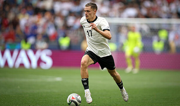 Трансфер Вирца в Ливерпуль побьет рекорд АПЛ. Кому принадлежит достижение Ліверпуль, Байєра, Вірц, Манчестер, Німеччини