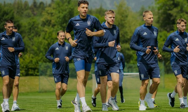 ФОТО. Сборная U-21 после матча: два тренировки и разделение на две группы Дания, Украины, Очеретько, Олег, Унаи