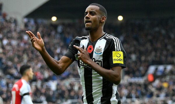 Барселона нашла идеальную замену Роберту Левандовски Барселона, Исак, Роберту, Левандовски