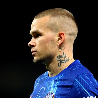 Челси, Мудрика, Англии