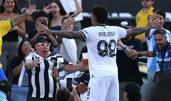 Наказал победителя ЛЧ. Назван лучший игрок матча Ботафого – ПСЖ Ботафого, Жезус, Игорь