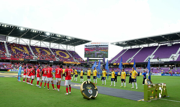 Евро, Океании, Окленд, Зальцбург, Азии