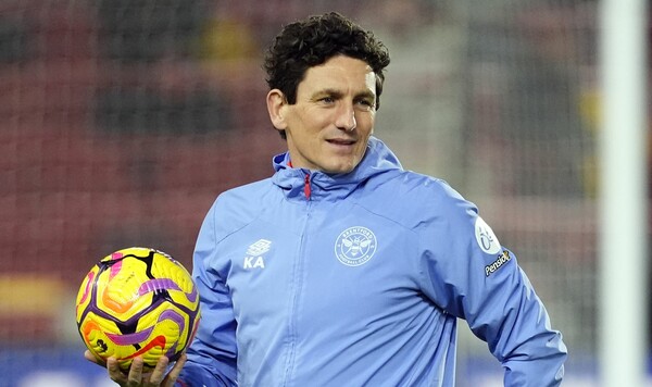 У Ярмолюка будет тренер-новичок. Клуб АПЛ определился Брентфорда, Эндрюс, Украины, Егор, Ярмолюк