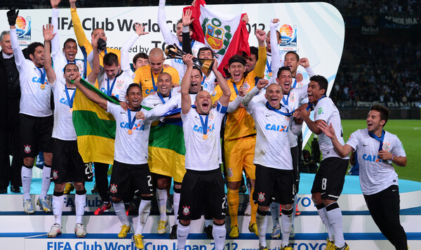 Кто чаще всего побеждал в истории клубного чемпионата мира по футболу Реал, Бавар, Коринтианс, Барселоны, Интер