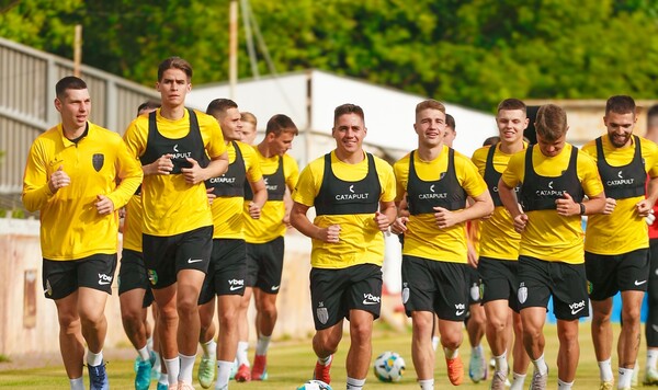 Австрии, Александрия, Премьер, Украинской