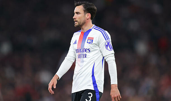 Эвертон, Тальяфико, Николас, Миколенко