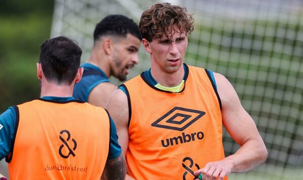 Ливерпуля, Порту, Жоты, Забарный