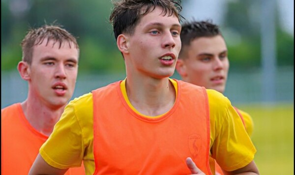 Доиграть помешала тревога. Левый Берег и Чернигов провели спарринг Чернигов, Берег, Андрея, Левый, Ризнык