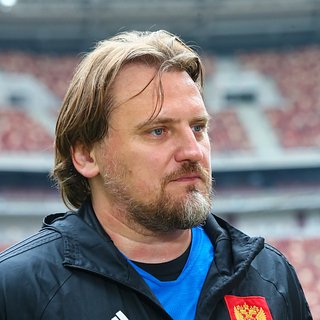 Бывший футболист сборной России раскритиковал Смолова за конфликт в «Кофемании» Смолов, Кофемании, России, Булыкин, Кокориным