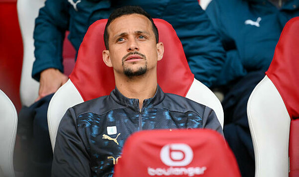 ОФИЦИАЛЬНО. Не убедил Де Дзерби. Защитник Марселя перешел в Ла Лигу Марселя, Дзерби, Фелипе