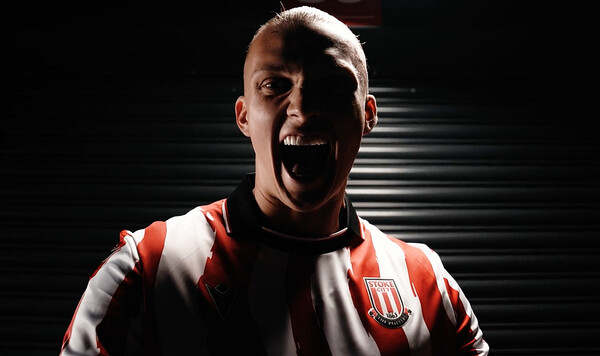 Сити, Сток, Чемпионшипе, Украины, Максим