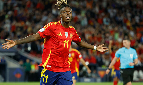 Известно, почему сорвался трансфер Уильямса в Барсу. Виноваты две звезды Барсу, Уильямс, Роберт, Левандовски, Рафинья