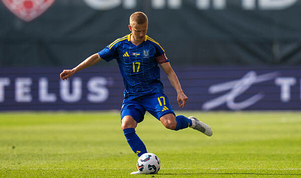 Зинченко узнал, куда может перейти после провала с Миланом Зинченко, Вест, Александр, Хэме