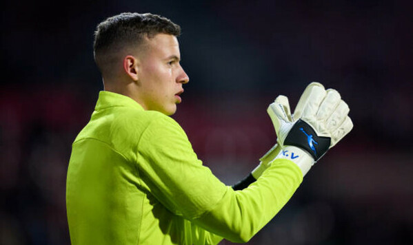 Испанский клуб рассчитывает на украинского вратаря. Никуда не отпустит Жироны, Гассанига, Крапивцов, Хуан, Карлос