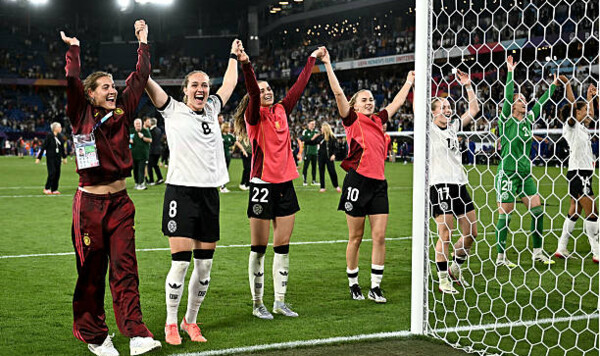 Сборная Германии прервала фантастическую серию сборной Франции Германии, Франции, Евро, Олимпийские, Чемпионат