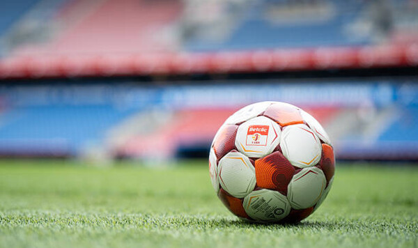 Германии, Италии, Испании, Англии, Скоро