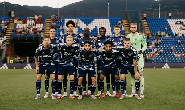 Аякс не оставил мокрого места от чемпиона Шотландии в Кубке Комо Бергхюйс, Селтик, Комо, Бунида, Классен