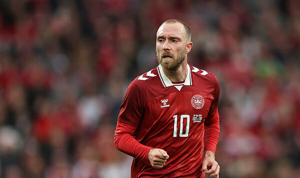 Сенсационный клуб Англии сделал предложение экс-игроку Ман Юнайтед Рексем, Эриксен, Аравии, Саудовской, Бразилии