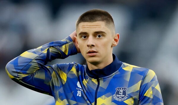 Эвертон принял решение, касающееся Миколенко. Будет трансфер Миколенко, Эвертон, Виталий