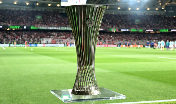 Украине, Михай, Романчук, Крайова, Университатя