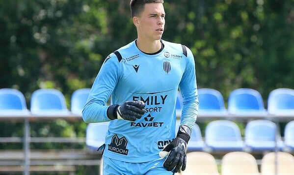 Источник: голкипер клуба УПЛ перебрался в Польшу Польши, Второй, Вановский, Украины, Пономарев