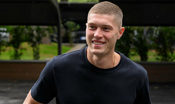 Бешикташ, Довбик, Шахтеру, Сульшер