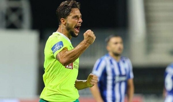 ОФИЦИАЛЬНО. Футболист, который провалился в Динамо, нашел клуб в Испании Динамо, Украину, Соля, Ларнака, Франа