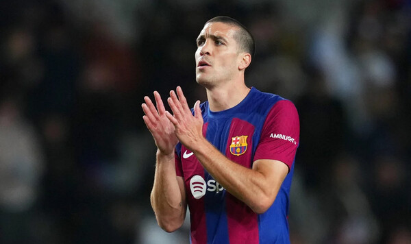 Флик решил выгнать игрока Барселоны из клуба. Он расторгнет контракт Ромеу, Барселоны, Ориоль, Мичел, Жирона