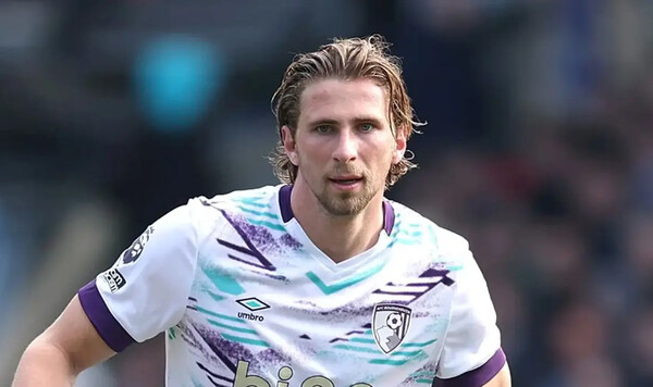 Забарный, Борнмута, Тоттенхэм, Илья