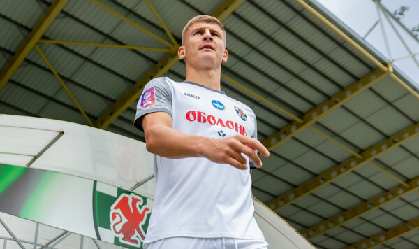 Оболони, Металлиста, Вооруженные