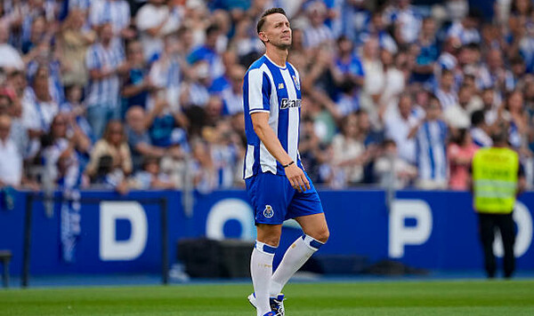 Не знал даже Романо. Порту провернул секретный трансфер Йонг, Порту, Transfermarkt