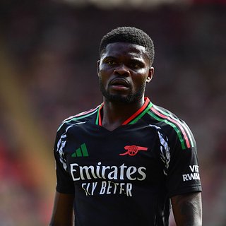 Испанский клуб подписал контракт с обвиняемым в изнасиловании футболистом Вильярреал, Коло, Парти, Томпсона