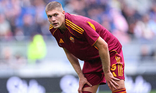 Довбик близок к переходу в АПЛ. За него дают большие деньги Довбик, Жироне, Рома