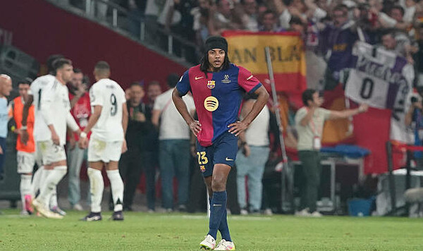 ОФИЦИАЛЬНО. Жюль Кунде продлил контракт с Барселоной Кунде, Барселона, Жюль, Transfermarkt