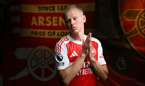 Трансфер согласован. Зинченко покидает Арсенал и уходит в титулованный клуб Фенербахче, Арсенал, Моуриньо, Зинченко