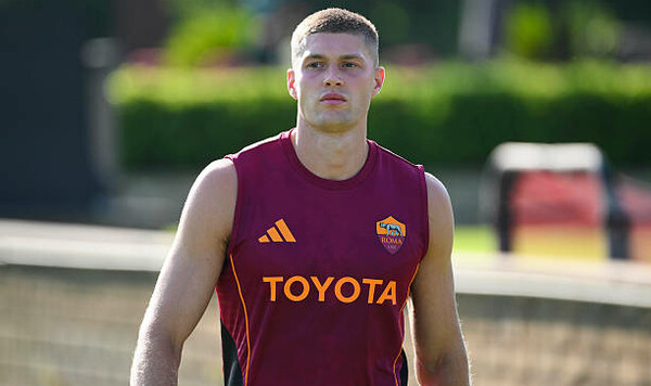 Довбик близок к трансферу в именитый клуб, идут переговоры Довбик, Гасперини, Артем, Хэма, Вест