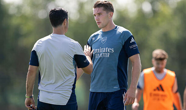 Манчестер, Дьекереш, Артета, Юнайтед, Арсенал