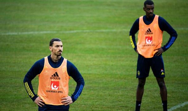 Златан ИБРАГИМОВИЧ: «Он знает, что должен занять мое место» Ньюкасл, Лиги, Исака, Юнайтед