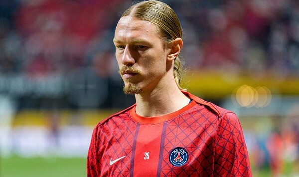 В ПСЖ наплевали на мнение Сафонова. Парижане приняли важное решение Сафонов, Забарного, Эдерсона, Манчестер