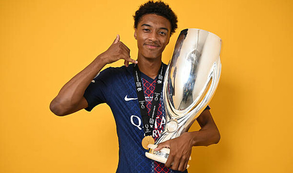 Камара, Луиса, Ноам, Энрике, Парк