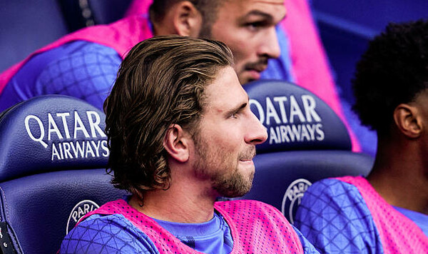 «Вы это увидите. Это еще не все». Луческу – о Забарной и конкуренции в ПСЖ Забарной, Equipe, Луческу